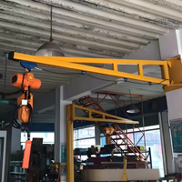 Grue de levage à bras oscillant à 180 degrés avec contrôle sans fil Bonne classe de travail Grue de potence de type mur de 5 tonnes