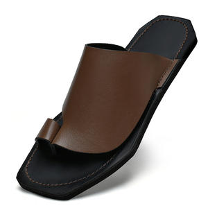 Nouvelles tongs d'été pour hommes 2026 |   Sandales tongs de plage décontractées à semelle souple antidérapante pour l'extérieur - Product Image 4