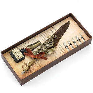 Set Penna Calligrafica con Piuma Xinyiart e Inchiostro, Penna Antica Ricaricabile per Scrittura, Disegno e Firme - Product Image 1