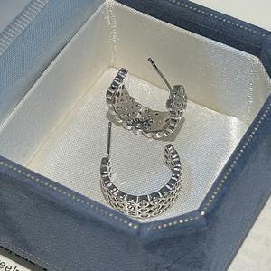 Pendientes de Plata de Ley S925 con Letras y Circonitas, Estilo Geométrico Curvo, Vintage, Simple, Accesorio de Moda para Fiestas - Product Image 4