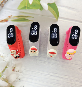 นาฬิกาข้อมือเด็กแบบดิจิตอลซิลิโคน LED ขายส่ง นาฬิกาเด็กดีไซน์พิเศษ นาฬิกาสปอร์ตดิจิตอล อุปกรณ์อิเล็กทรอนิกส์อัจฉริยะแบบสวมใส่ - Product Image 1