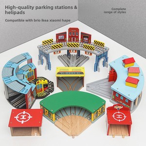 Accessoires de train en bois, grand ensemble de jeu compatible avec Thomas Train Tower Double Cave XG-315, boîte de dessin animé fabriquée par Yunhe Zhejiang - Product Image 2