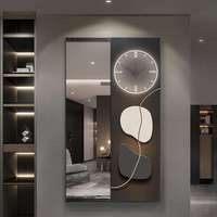 Miroir mural décoratif haut de gamme en porcelaine et cristal, style géométrique abstrait, avec fonction horloge et effet miroir coulissant