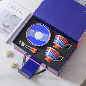 Ensemble de tasses à café en <span class=keywords><strong>porcelaine</strong></span> de luxe léger avec boîte cadeau, motif géométrique, soucoupe durable pour le thé de l'après-midi, tasses assorties pour les couples - Product Image 6