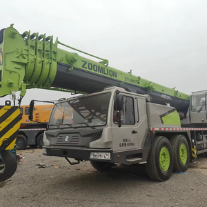 Grue sur camion Zoomlion d'occasion de 80 tonnes, moteur et pompe en excellent état, grue d'ingénierie durable à vendre - Product Image 1