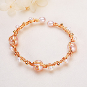 Wholesale Cross-Border <b>Fashion</b> <b>Wrap</b> <b>Bracelets</b> Versatile Freshwater Zhuji Hand Jewelry Copper Gold-Plated Fried Dough Twists - Product Image 3