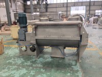 Mélangeur à ruban horizontal et inclinable FKJX pour l'industrie alimentaire 400L/500L avec moteur, haute précision, longue durée de vie