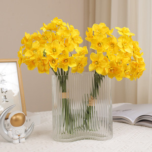 Ramo de Narcisos Artificiales, Flores de Seda de Alta Simulación, Decoración para Bodas y Hogar, Estilo Natural - Product Image 2