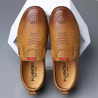 Chaussures mocassins pour hommes très vendues, nouvelles, antidérapantes, à semelle souple, faites à la main, respirantes, confortables, polyvalentes, décontractées, en cuir, pour l'automne