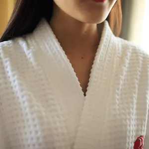 Damen Velours Jacquard Kimono Kragen Bademantel für Luxus Hotel Bademantel