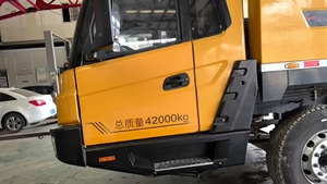 Grue de camion SAN d'occasion 2021, 50 tonnes, modèles STC2200, STC800E5, STC550T5, STC250H, avec moteur et boîte de vitesses - Product Image 3