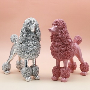 Adorno de Perro Poodle de Resina para Graduación y Regalo de Inauguración de Casa - Pequeña Decoración para Escritorio/Oficina, Sala de Estar o Entrada - Product Image 5