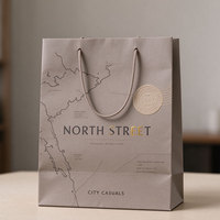 Sac de shopping en papier cartonné recyclable avec logo personnalisé pour l'emballage de boutiques, sacs en papier écologiques