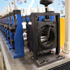 Factory Metal Cold <strong>Roll</strong> <strong>Forming</strong> <strong>Machine</strong> Roller Shutter Door <strong>Frame</strong> Former <strong>Machine</strong> - Product Image 2