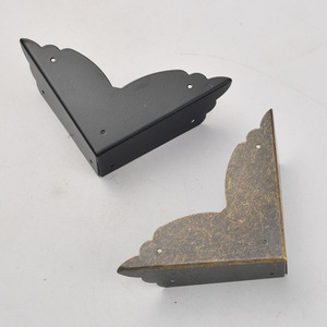 Furniture <b>Corner</b> <b>Protector</b> 70mm Carbon Steel Bronze Black Anti-Scratch For Wooden Box - Product Image 3