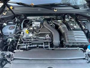 <span class=keywords><strong>Audi</strong></span> <span class=keywords><strong>Q3</strong></span> Sportback Quattro 2024, 1.5T 2.0T 220HP, SUV Compacto, 2WD 4WD, <span class=keywords><strong>Gasolina</strong></span>, Autos Usados y Nuevos de China, Elegante y Deportivo - Product Image 6