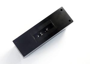 GOYOJO Medidor de Brillo Digital de Alta Precisión 0-200Gu de Ángulo Único 60° para Vidrio, Teléfonos Móviles, Cerámica, Automóviles, Ferretería, con Cable de Datos RS-232 - Product Image 4