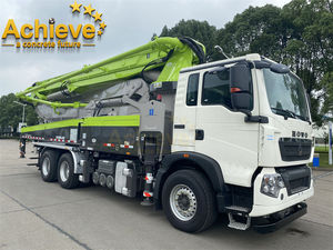 Bomba de Concreto Zoomlion 47m Usada en Excelentes Condiciones, Modelo ZLJ5340THBKF 47X-5RZ |   Completo con Acoplamiento y Documentación - Product Image 1