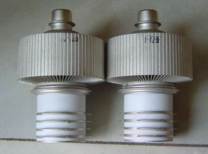 หลอดสุญญากาศอิเล็กตรอน HF รุ่น <span class=keywords><strong>FU</strong></span>-<span class=keywords><strong>728F</strong></span>, วาล์วออสซิลเลเตอร์ - Product Image 3