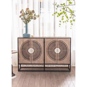 Buffet en bois décoratif, fabriqué à la main avec des sculptures florales complexes et de larges armoires de rangement pour salle à manger - Product Image 5