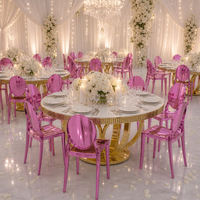 Chaise transparente rose translucide style Louis XV en acrylique, chaise de mariage brillante et transparente pour événements, chaise de salle à manger pour hôtel et banquet