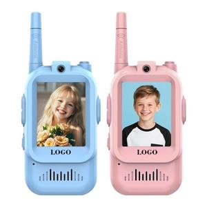 0728 Walkie Talkies Recargables para Niños, Paquete de 2, Juguetes para Interiores y Exteriores - Product Image 3