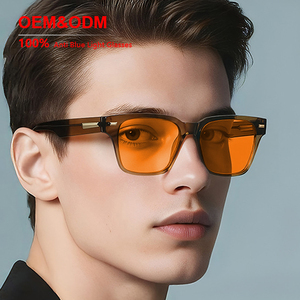 Lentes Unisex Negros con Marco TR90 Naranja, Cuadrados, Ligeros, de Moda, Alta Calidad, OEM, Bloquean 100% de la Luz Azul - Product Image 1