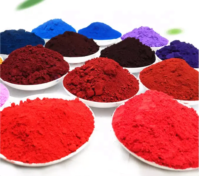 Hersteller Eisenoxid Fe2o3 Rotes anorganisches Pigment mit guter Dispersion für Zement farbe