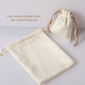 Pochette à bijoux en satin imprimée à l'écran avec logo personnalisé, recyclable, marque OEM, petits sacs à cordon, emballage de luxe, promotion - Product Image 3
