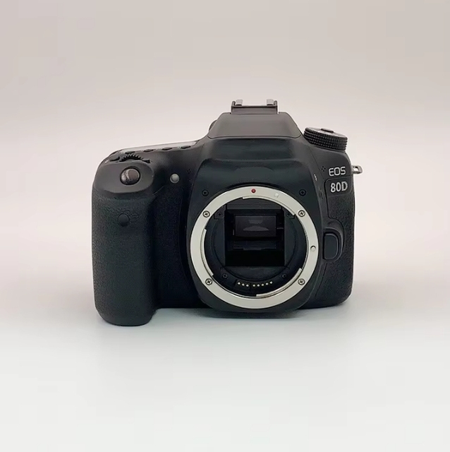Original Japan Used Camera Dslr for Canon 80D Secondhand DSLR Professional Camera Live Streaming Camera Wholesale Single Digital