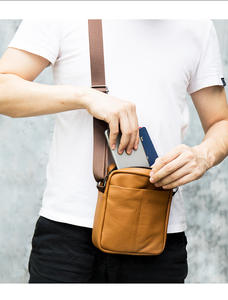 Wholesale Dropshipping Eco-Leather Flat <b>Crossbody</b> Bag Mini Type <b>Crossbody</b> Bag <b>Men's</b> Chest Bag - Product Image 6