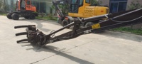 Scie à saisir Excavatrice Transport du bois Chargeuse de bûches Manutention de matériaux Machines forestières Ramasseuse à roues