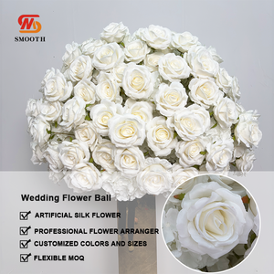 Boules de fleurs artificielles LEDA élégantes en roses blanches et gypsophiles, faites à la main, pour centre de table de mariage, fleurs décoratives douces pour mariage - Product Image 4