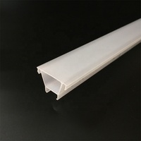 Personnalisé linéaire pc polycarbonate led lumière tube boîtier profil diffuseur couverture optique acrylique PMMA extrusion