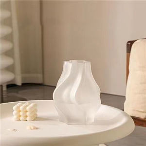 แจกันแก้วนอร์ดิกสุดสร้างสรรค์สีอ่อนจากที่นี่แจกันดอกไม้ลิลลี่สีเขียว - Product Image 3