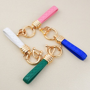 Fabricant de porte-clés en gros, porte-clés en cuir pour voiture par sublimation, porte-clés personnalisé avec logo de marque, souvenir promotionnel, porte-clés en cuir PU - Product Image 2