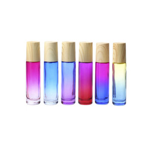 Flacons roll-on en verre 5 ml à dégradé <span class=keywords><strong>de</strong></span> couleurs pour soins <span class=keywords><strong>de</strong></span> la peau, huiles et parfums, avec bouchon en <span class=keywords><strong>bois</strong></span> et bille roulante en aluminium – Emballage cosmétique - Product Image 4
