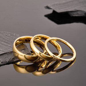 Tempusort Vente en gros <span class=keywords><strong>Bague</strong></span> de mariage éternelle plaquée or 2 mm/4 mm/6 mm, anneaux en titane poli bombé pour homme, <span class=keywords><strong>femme</strong></span>, couple, fiançailles - Product Image 3