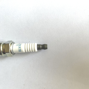 Bujía de iridio de alta calidad para HYUNDAI para KIA Accent Elantra 18846-11070 1884611070 SILZKR7B11 nueva para gasolina eléctrica - Product Image 5