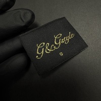 Étiquettes de vêtements personnalisées haut de gamme en polyester/coton, écologiques, organiques, tissées, pour le cou, en damassé uni, pliées sur mesure, en satin