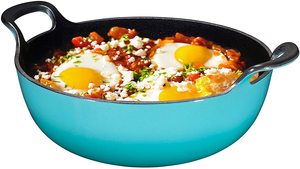Casserole en fonte de 3 pintes au design moderne, ustensiles de cuisine émaillés en forme de Balti avec poignées larges - Product Image 3