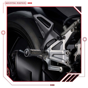 Para <span class=keywords><strong>DUCATI</strong></span> Panigale <span class=keywords><strong>V2</strong></span> 2020-2024 899 959 1199 <span class=keywords><strong>1299</strong></span> S R, Kit de Reposapiés Traseros Ajustables CNC, Protectores de Talón de Fibra de Carbono, Pedales - Product Image 3