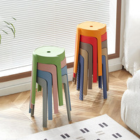 Tabouret rond en plastique épaissi de style nordique, tabouret empilable pour adulte, tabouret de table à manger, chaise de rechange pour la maison, tabouret haut