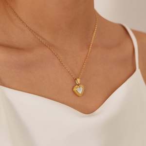 Collar con Colgante de Corazón de Perlas Chapado en Oro y Acero Inoxidable, Joyería de Moda para Mujer, Aniversario, Tendencia 2025 - Product Image 5