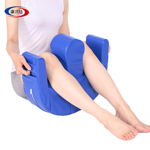 Nouveau type de tapis de retournement pour personnes âgées, tapis de retournement en forme de montagne pour soins aux personnes alitées, tapis d'assistance pour le retournement latéral du bas du corps - Product Image 1