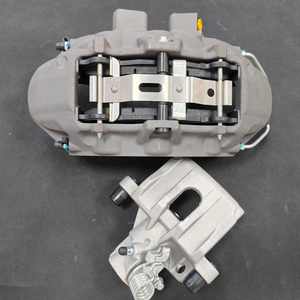 ขายส่งชุดขายึดคาลิปเปอร์รถยนต์เคลือบอะลูมิเนียมเหล็กแบบ OEM - Product Image 4