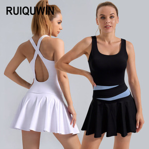 Robe de yoga dos nu RUIQUWIN 2026 pour femme, jupe plissée de haute qualité avec poches, short intégré, séchage rapide, idéale pour le golf et le tennis - Product Image 1