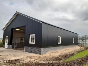 Structure en <span class=keywords><strong>acier</strong></span> préfabriquée modulaire pour la construction d'usines industrielles, entrepôt à ossature métallique préfabriquée pour installation extérieure - Product Image 5