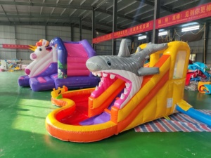 Piscine gonflable en forme de requin avec <span class=keywords><strong>toboggan</strong></span> gonflable pour l'été - Product Image 3