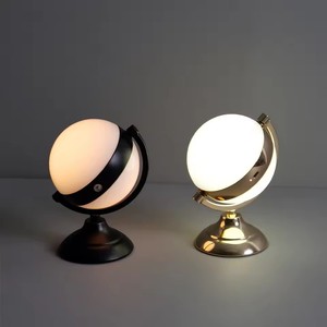 <span class=keywords><strong>Lampe</strong></span> de chevet LED rotative <span class=keywords><strong>à</strong></span> globe terrestre, design moderne et créatif, petite <span class=keywords><strong>lampe</strong></span> de nuit rechargeable, <span class=keywords><strong>lampe</strong></span> d'ambiance pour chambre <span class=keywords><strong>à</strong></span> coucher - Product Image 3